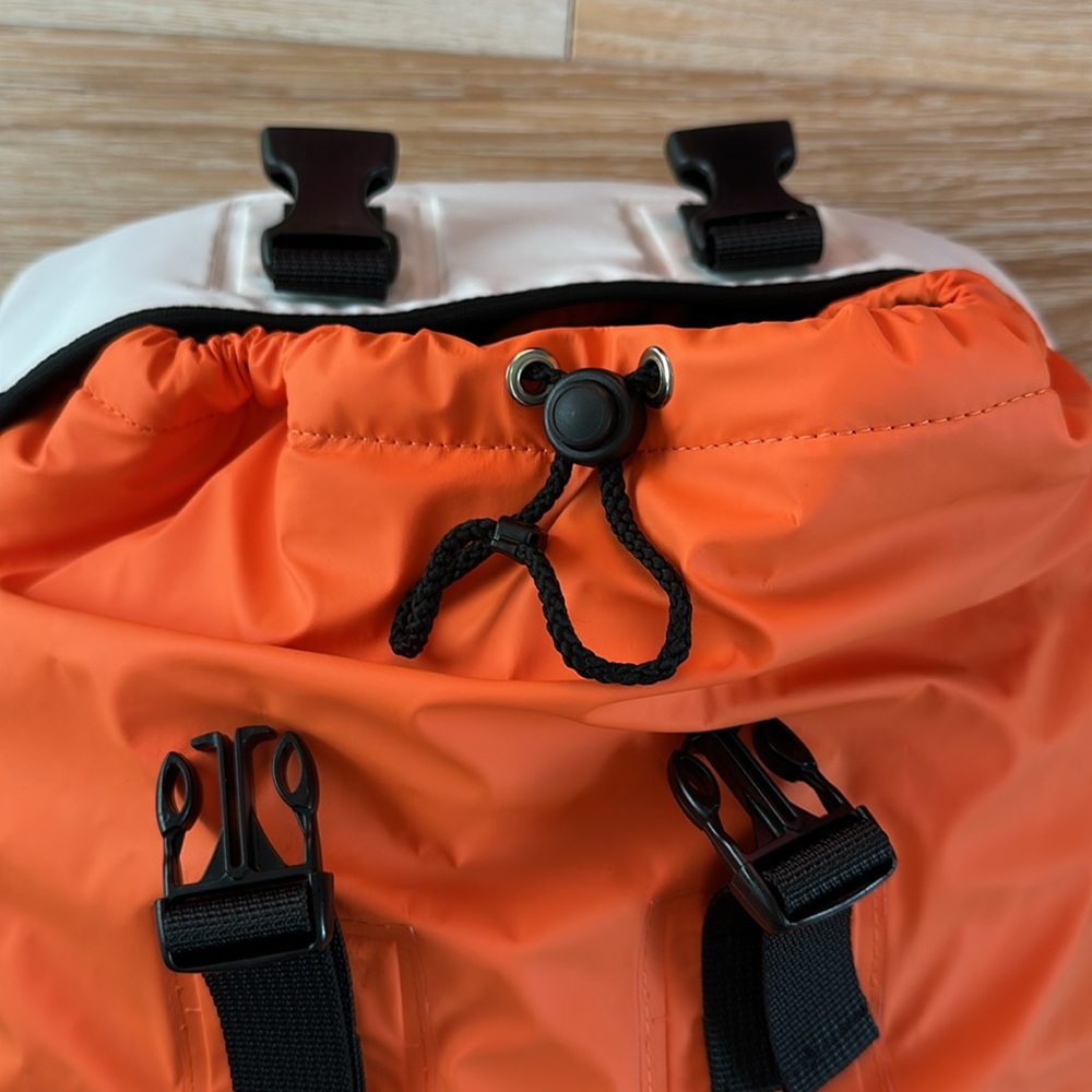 NWT 66 North 15L Logo Performance Backpack Padded Lightweight - Picture 8 of 13